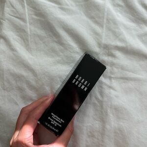 Bobbi brown weightless skin foundation